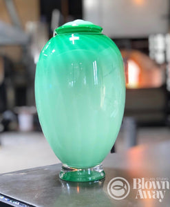 Heavenly Cloud Urn in green over white with whispy lines